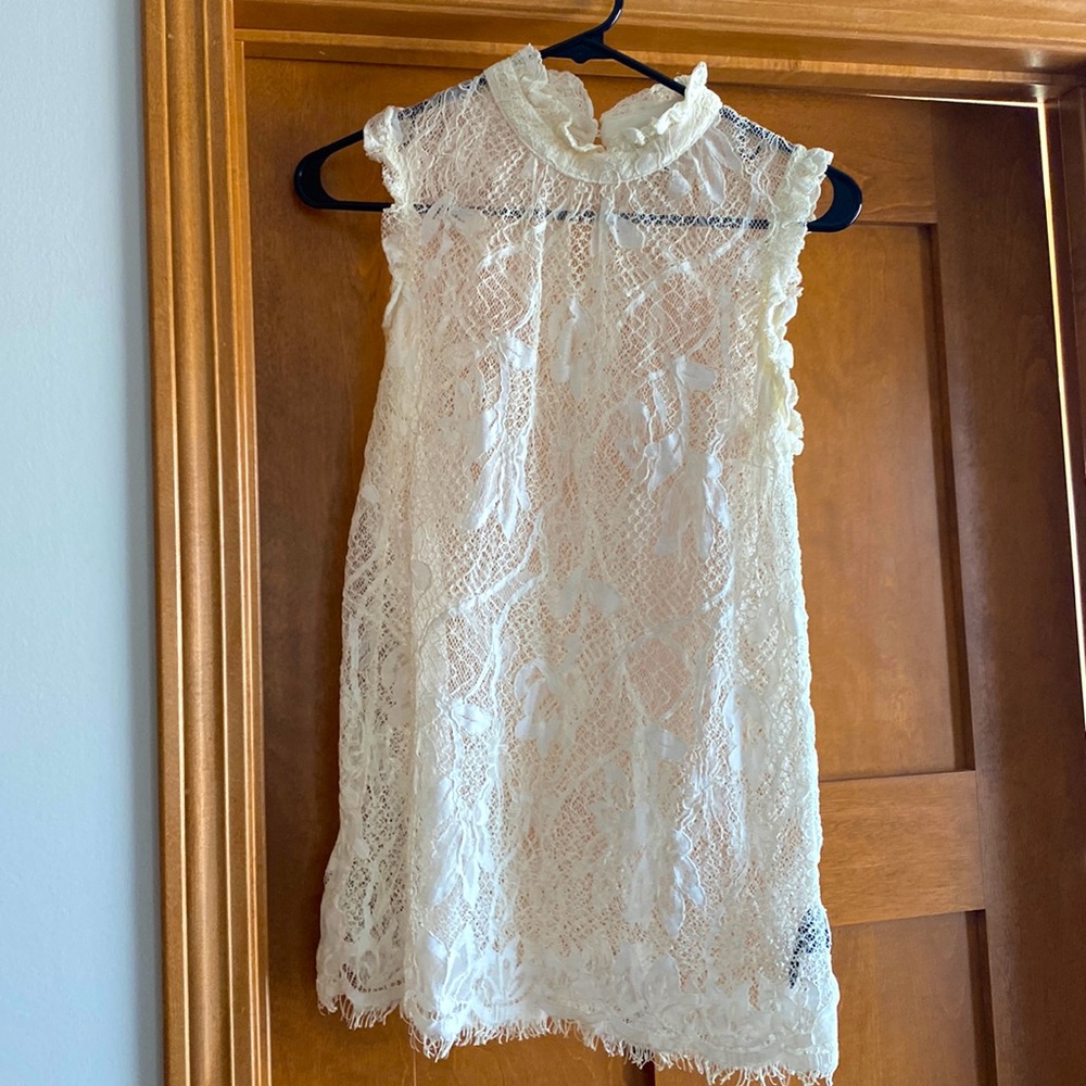 Who what wear lace cream tank